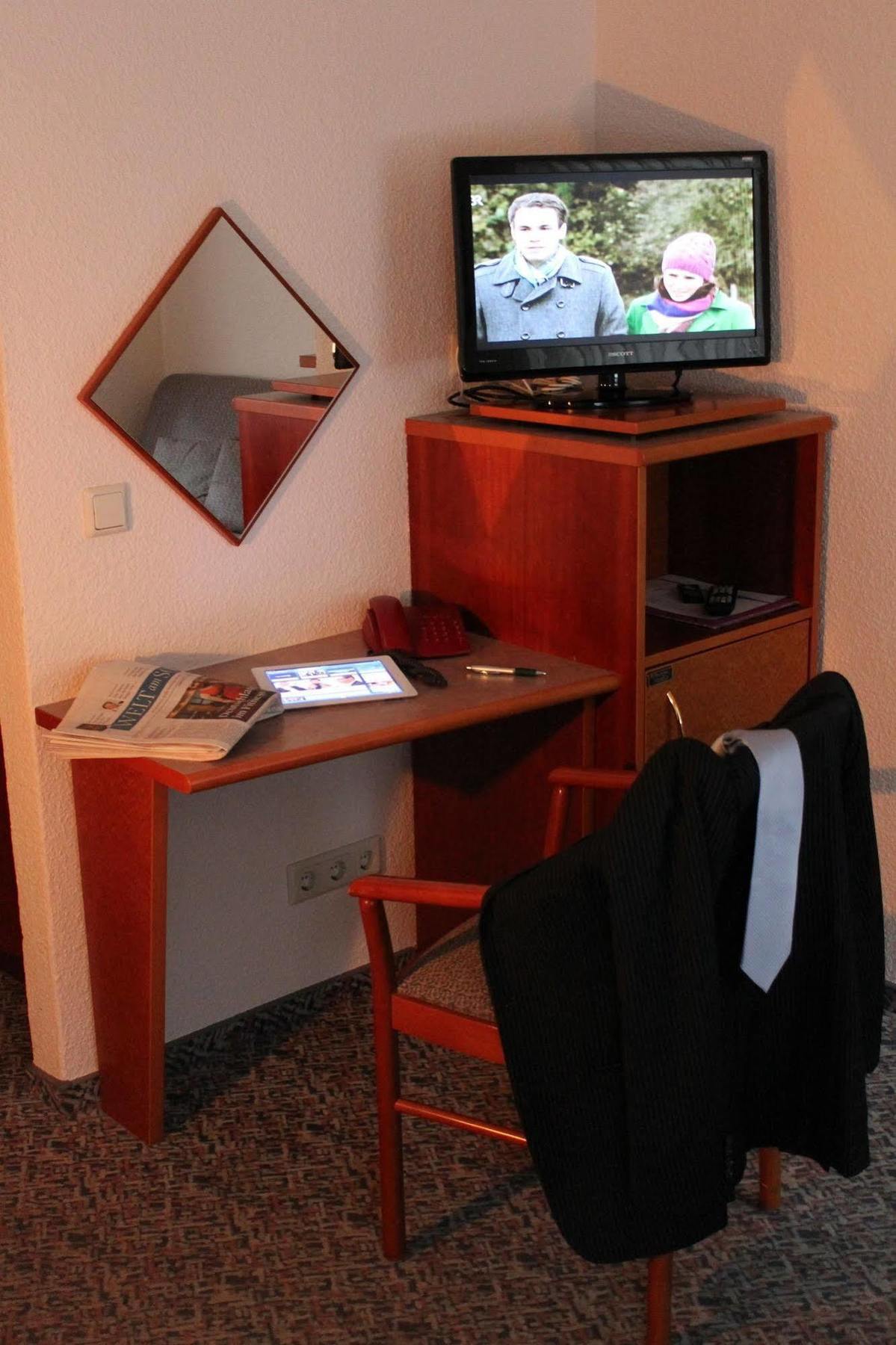 Hotel Beck ラウシャ エクステリア 写真